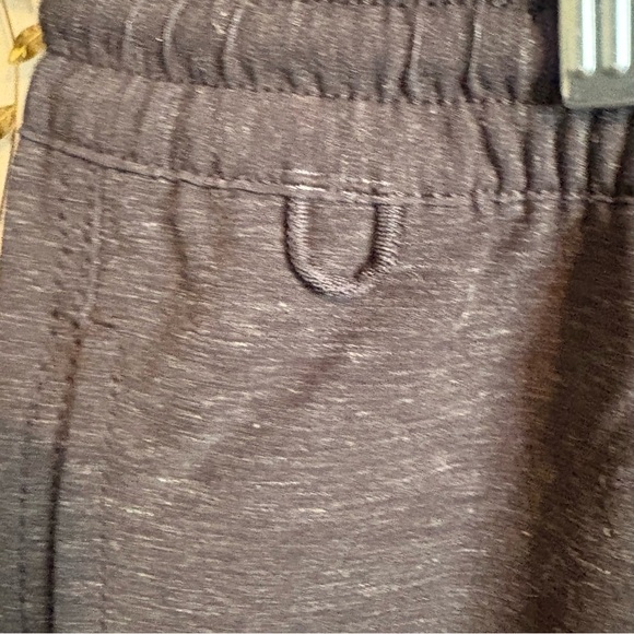 Roark Men's Charcoal Shorts with Colorful Skull and Flower Pattern - Picture 7 of 13